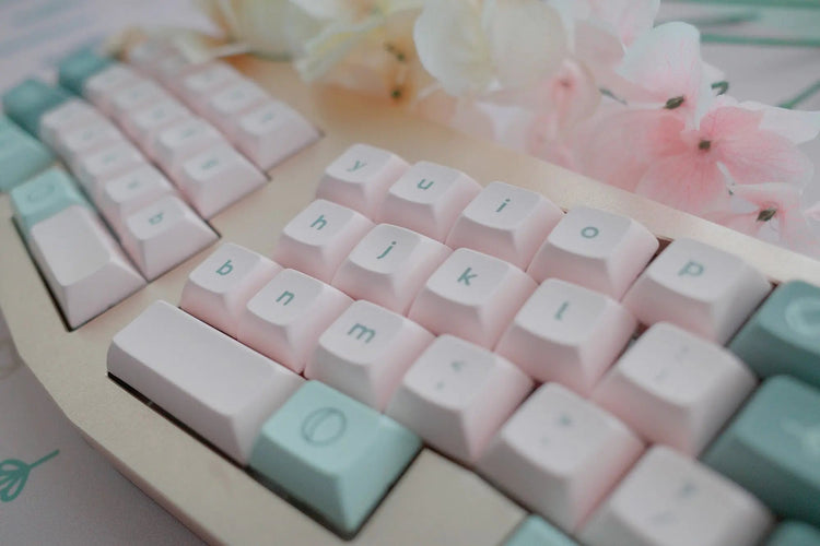 DSA Witch Girl Keycaps | Keycaps by Mintlodica | KS-WG-NOVS Group Buy