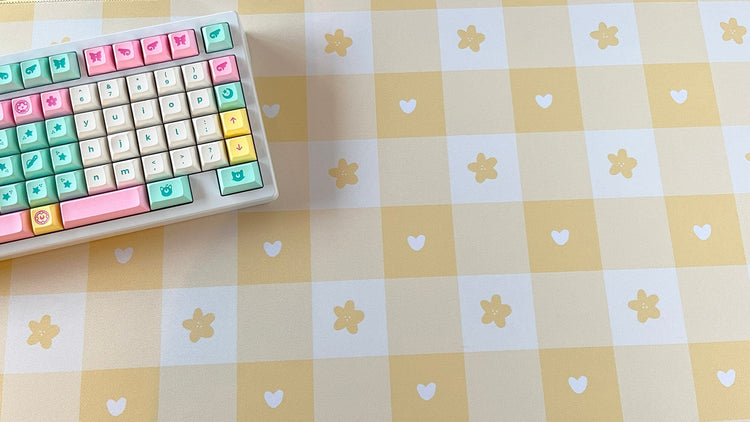 Pastel Picnic 'Sunny' Deskmats | Deskmats by Mintlodica | DM-PP-MINI-SUNNY Group Buy