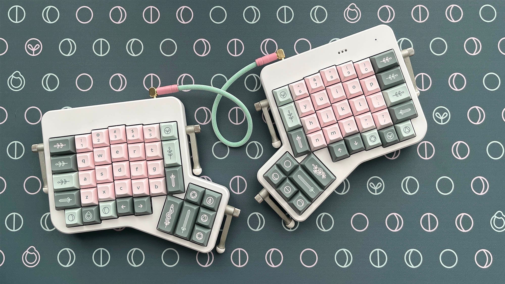 Witch Girl 'Moon Phases' Deskmats by Mintlodica® ❀ Bring joy to